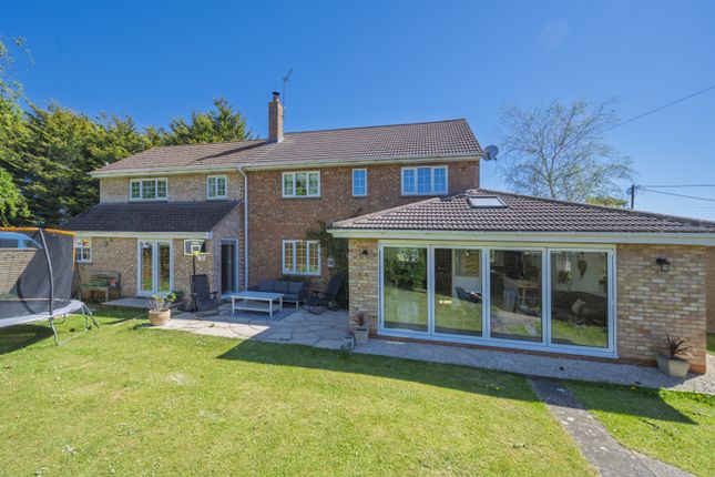 5 bed property, in The Firs, £750,000