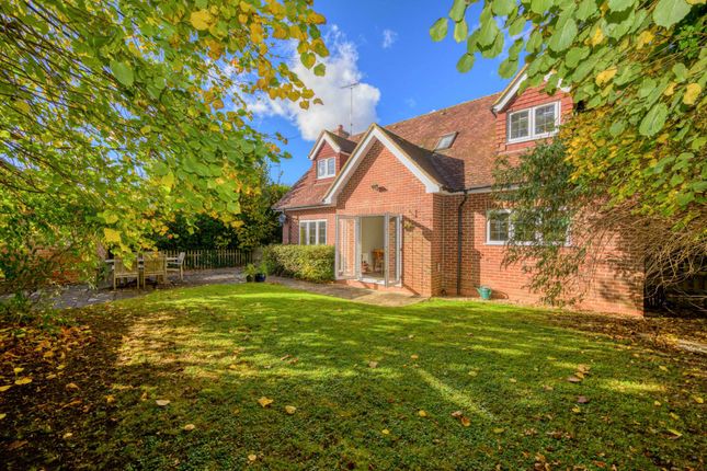 3 bed property, in Gravel Hill, £799,950