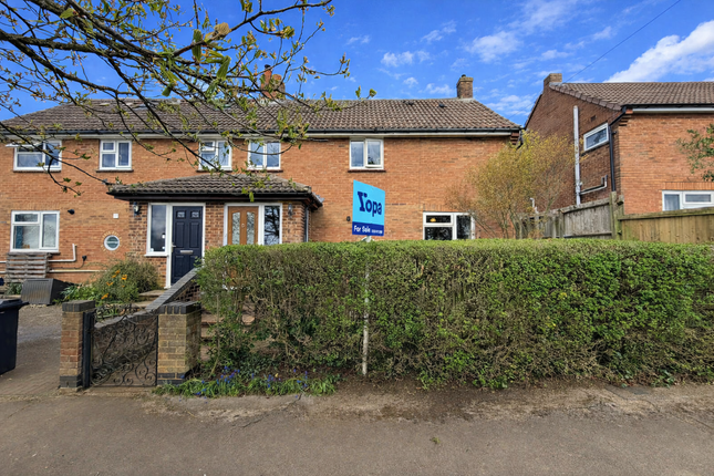 3 bed property, in Wyness Avenue, £350,000