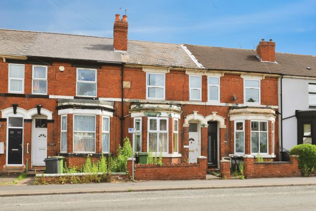 4 bed property, in Newhampton Road East, £150,000