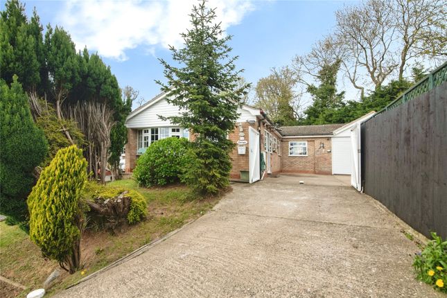 3 bed property, in Campden Close, £475,000