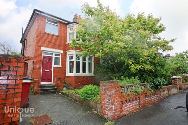 3 bed property, in Doncaster Road, £115,000