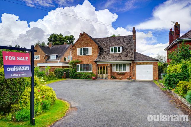 3 bed property, in Tagwell Road, £600,000