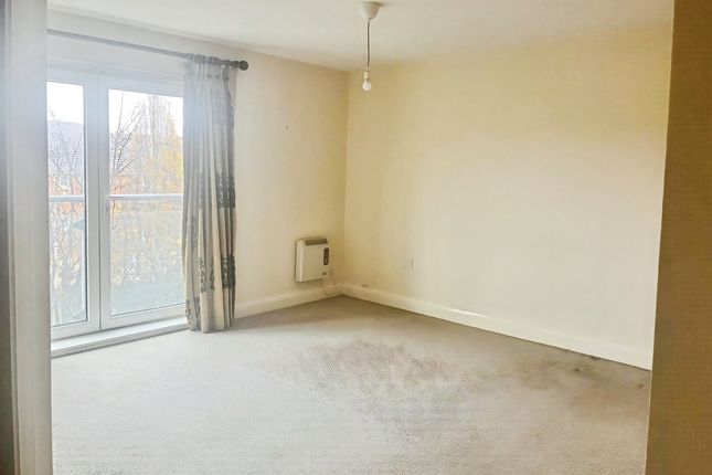 2 bed property, in Glanfa Dafydd, £150,000