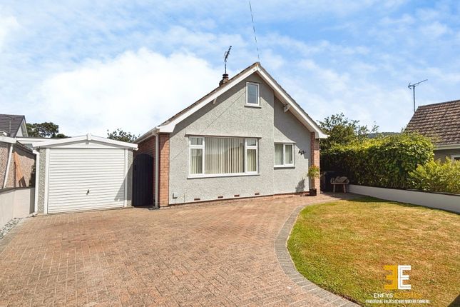 3 bed property, in Cilgwyn, £290,000