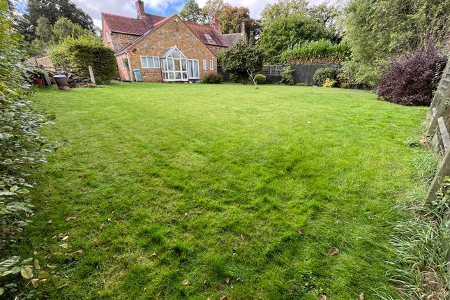 Studio, in Banbury Road, £175,000