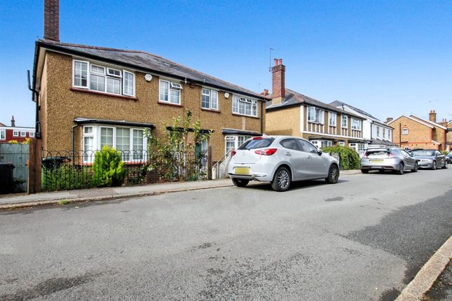 3 bed property, in Albert Road, £589,950