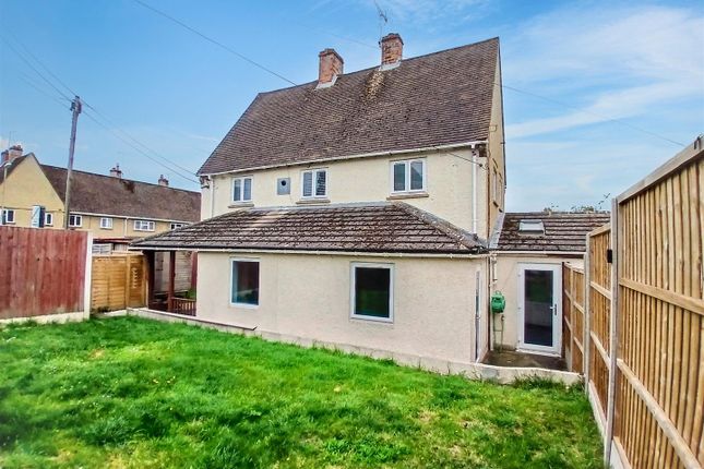 4 bed property, in Leigh Road, £365,000