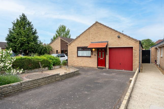 3 bed property, in Tiverton Way, £550,000