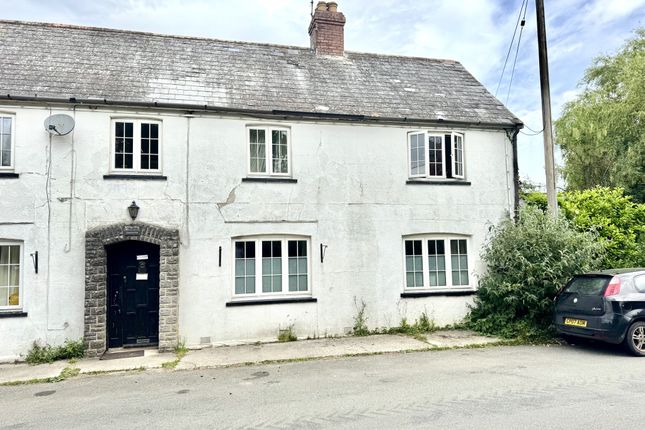 4 bed property, in Carpenters Arms, £425,000