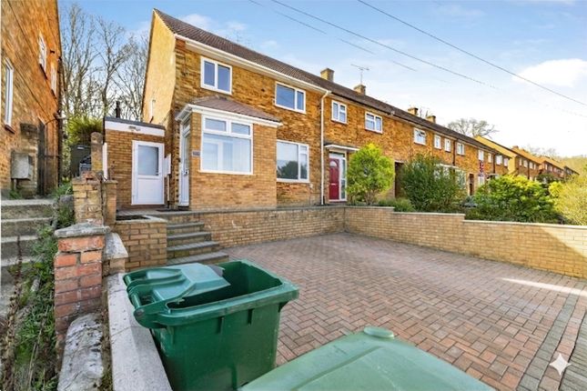 3 bed property, in Prestwick Road, £550,000