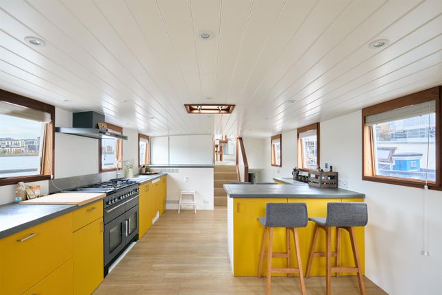 3 bed property, in St Mary's Wandsworth Pier, £1,250,000
