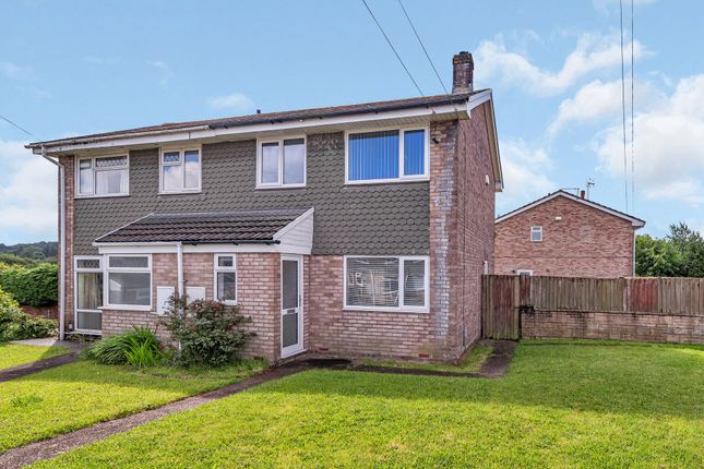 3 bed property, in Caerphilly CF83, £225,000