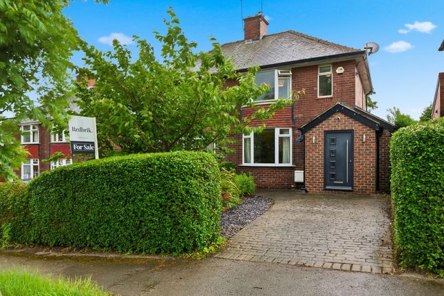 3 bed property, in Warminster Crescent, £375,000