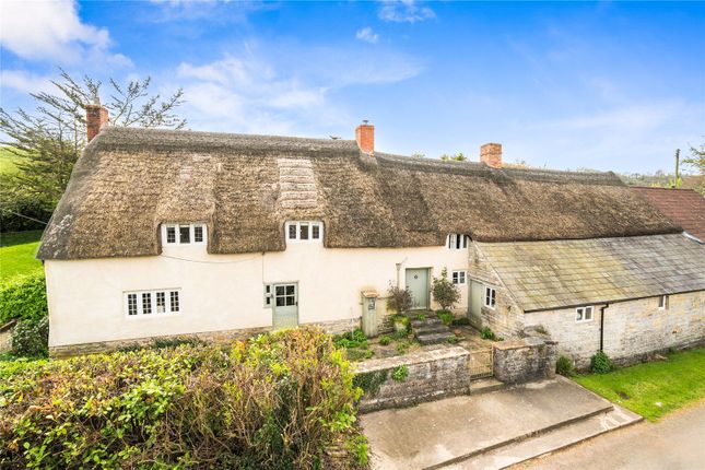 4 bed property, in Henley, £620,000