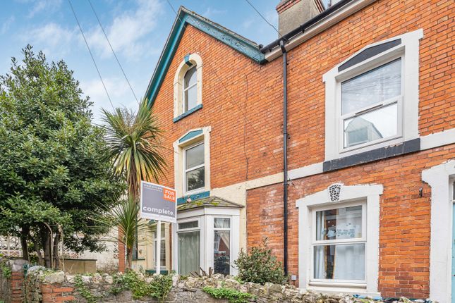 4 bed property, in Chelsea Place, £210,000