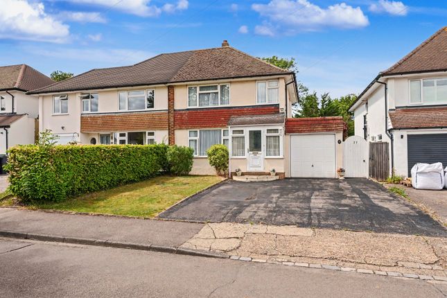 3 bed property, in Windmill Way, £675,000