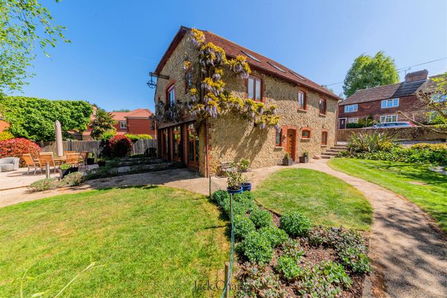 5 bed property, in Pump Close, £1,300,000