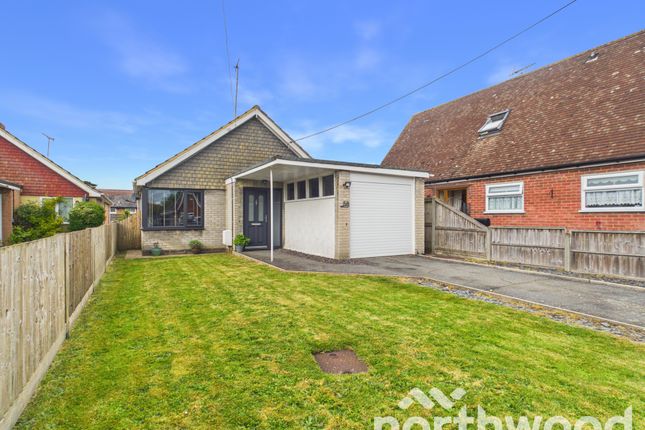 2 bed property, in Lower Road, £400,000