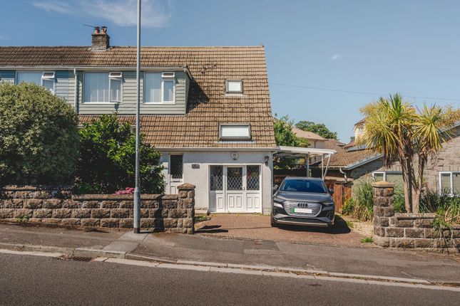 3 bed property, in St Davids Close, £352,500