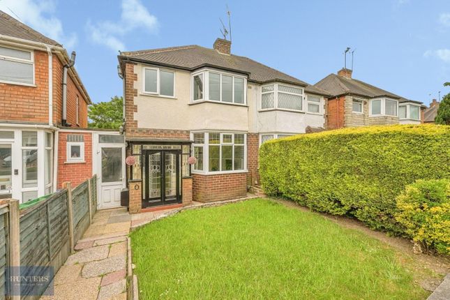 3 bed property, in Glyn Farm Road, £235,000