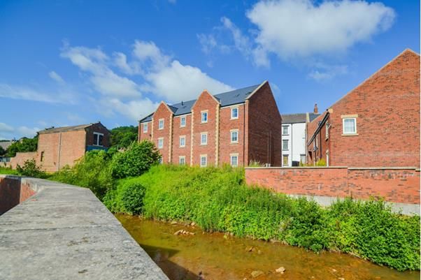 22 bed property, in Bridgehouse Court, £1,600,000