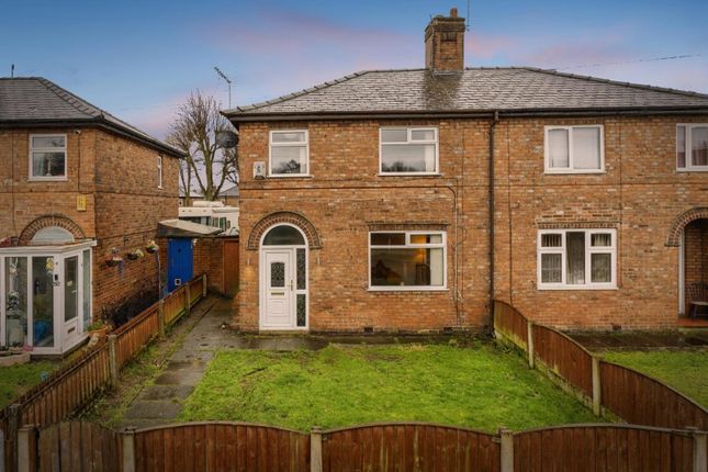 3 bed property, in Secker Avenue, £220,000
