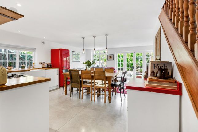 3 bed property, in Palatine Road, £1,200,000