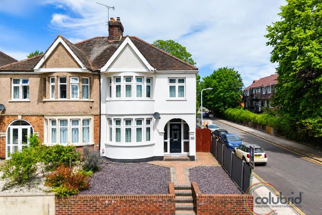 3 bed property, in Upminster Road, £635,000