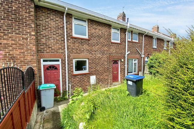 3 bed property, in Norfolk Road, £70,000