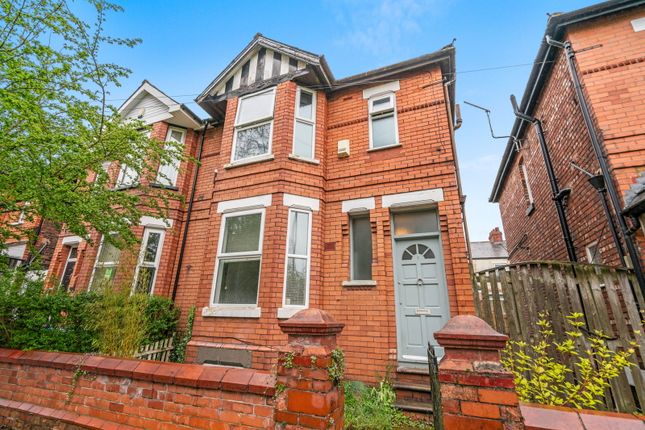 3 bed property, in Davenhill Road, £425,000