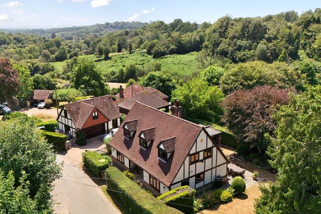 5 bed property, in Coach And Horses Lane, £1,150,000