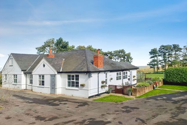 6 bed property, in Kenwick Hill, £525,000