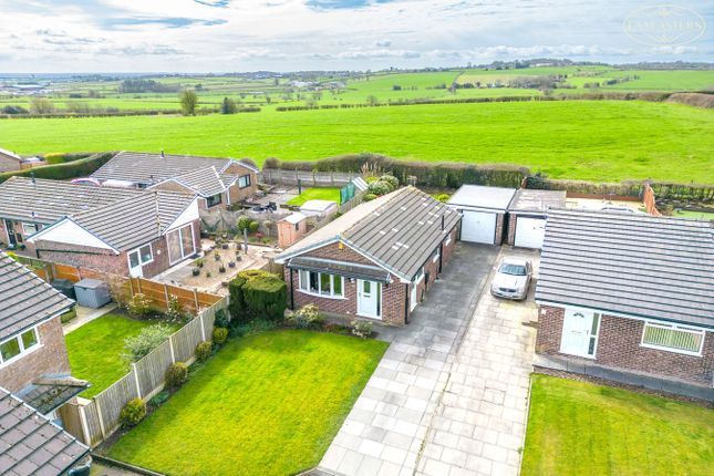 2 bed property, in Vauze Avenue, £270,000
