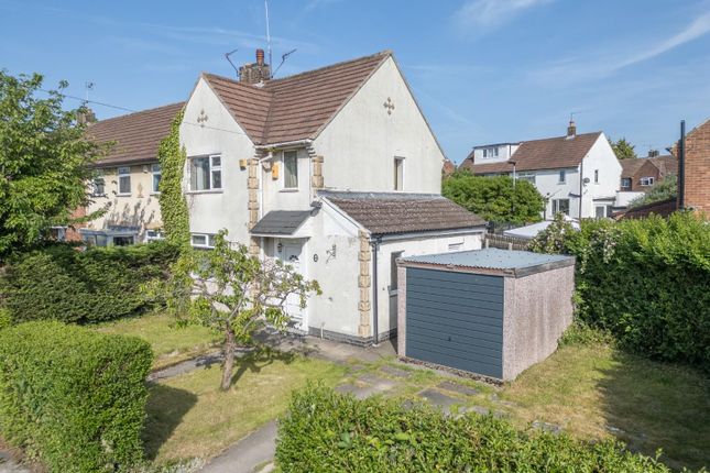 2 bed property, in Chapelfields Road, £225,000
