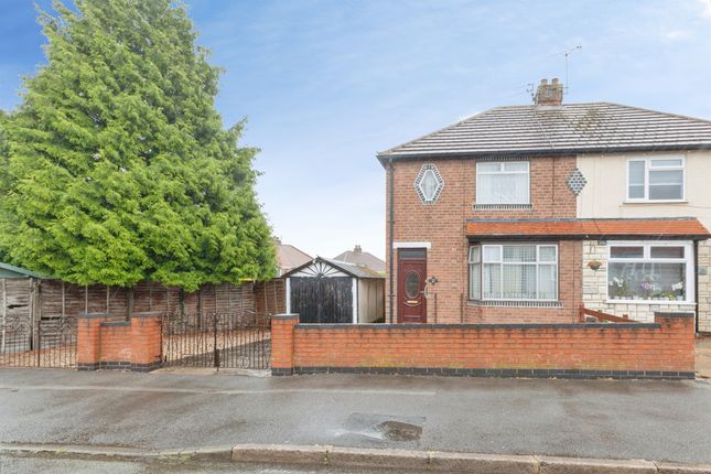 2 bed property, in Lime Tree Road, £220,000