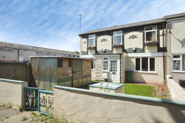 3 bed property, in Pandora Road, £140,000