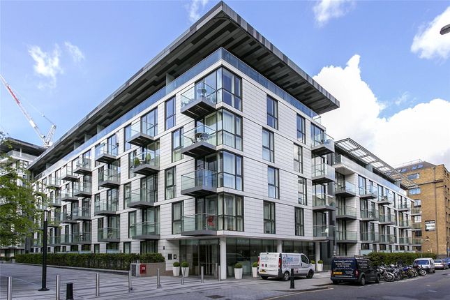 1 bed property, in Times Square, £449,000