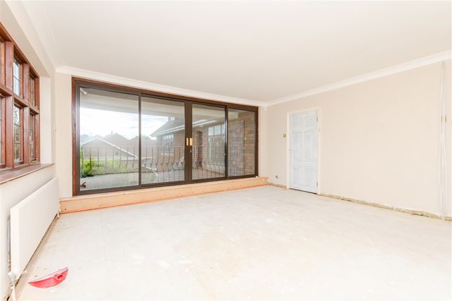 5 bed property, in Hever Avenue, £1,000,000