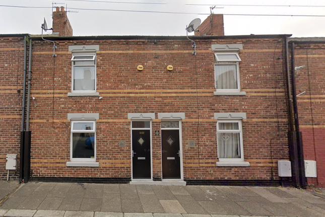 2 bed property, in Tenth Street, £44,995