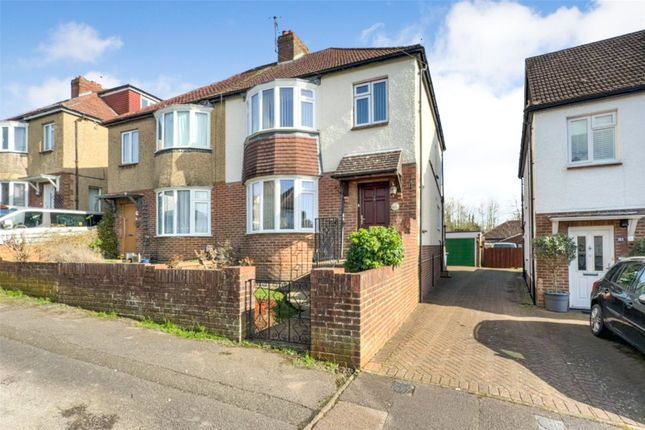 3 bed property, in Coronation Road, £425,000