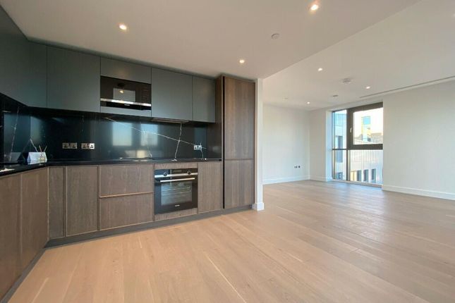 1 bed property, in Paragon Square, £1,200,000