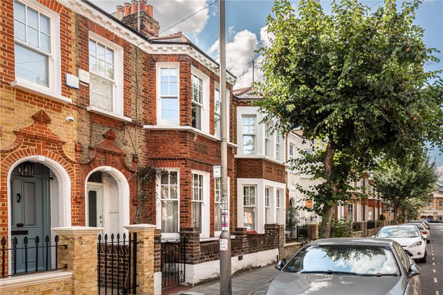 4 bed property, in Worfield Street, £1,600,000