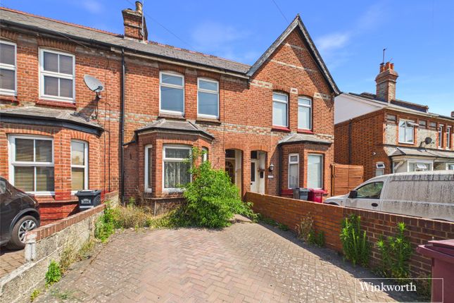 3 bed property, in Gosbrook Road, £280,000