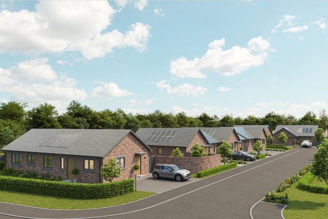 Land, in Land At Newark Road, £775,000