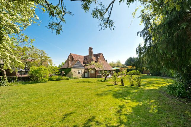 5 bed property, in Jacobs Well Road, £1,100,000
