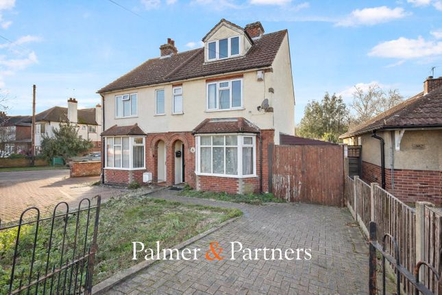 3 bed property, in Ipswich Road, £300,000