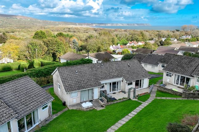 2 bed property, in Oxwich, £120,000