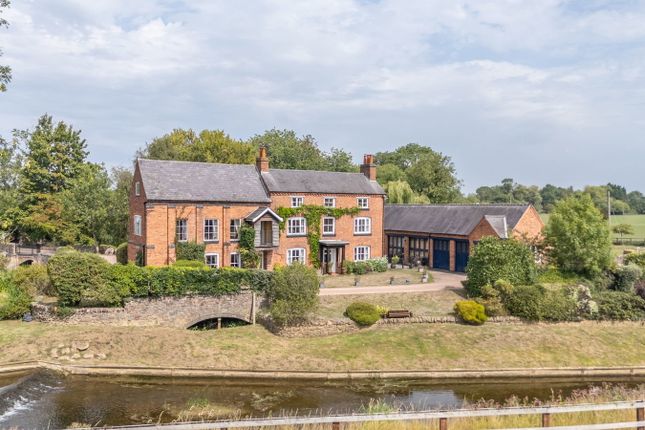 6 bed property, in Thrussington Road, £1,250,000