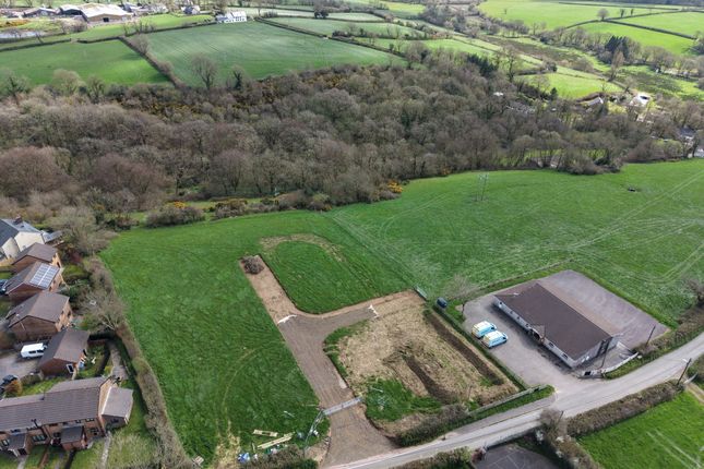 Studio, in Land At Sutcombe, £385,000